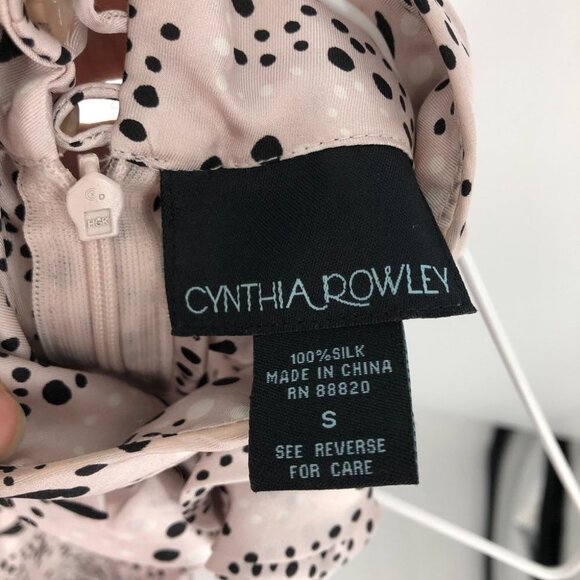 Cynthia Rowley Silk  high halter neck sleeveless geometric print blouse roses - Picture 2 of 13